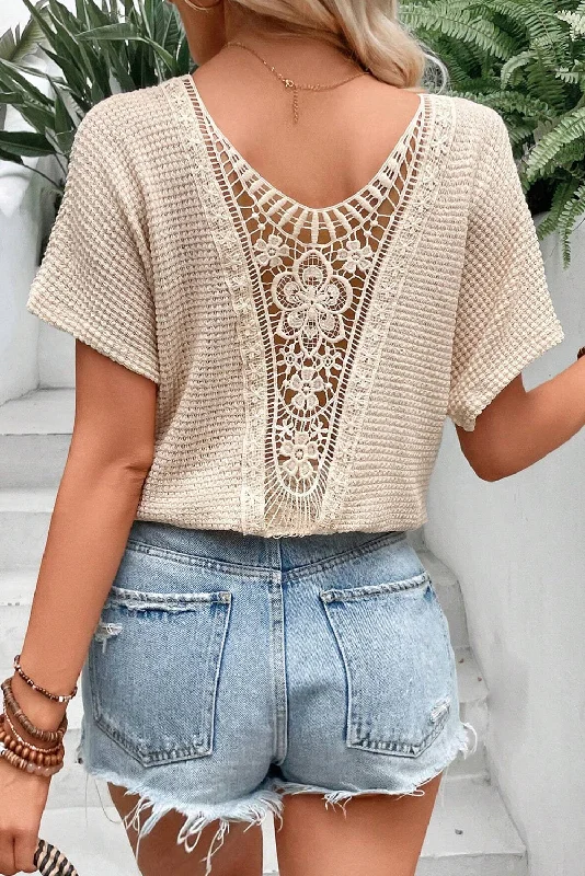 Guipure Lace Patch Textured T-shirt