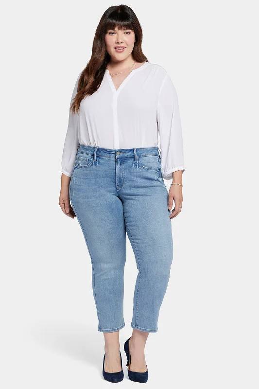 Marilyn Straight Ankle Jeans In Plus Size - Lakefront