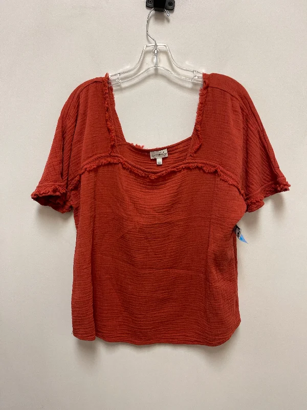 Top Short Sleeve By Wonderly In Orange, Size: L